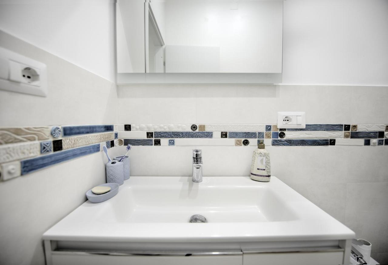 Guest House Romano Bagian luar foto